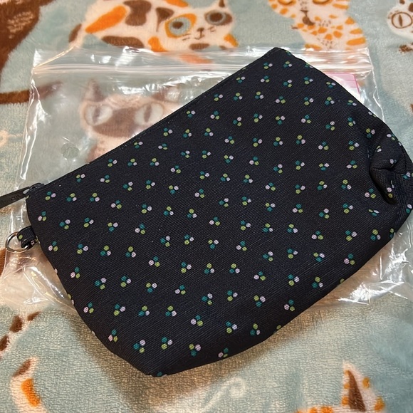 NWT Thirty-One Mini Zipper Pouch AD38 Dot Trio - Picture 5 of 6